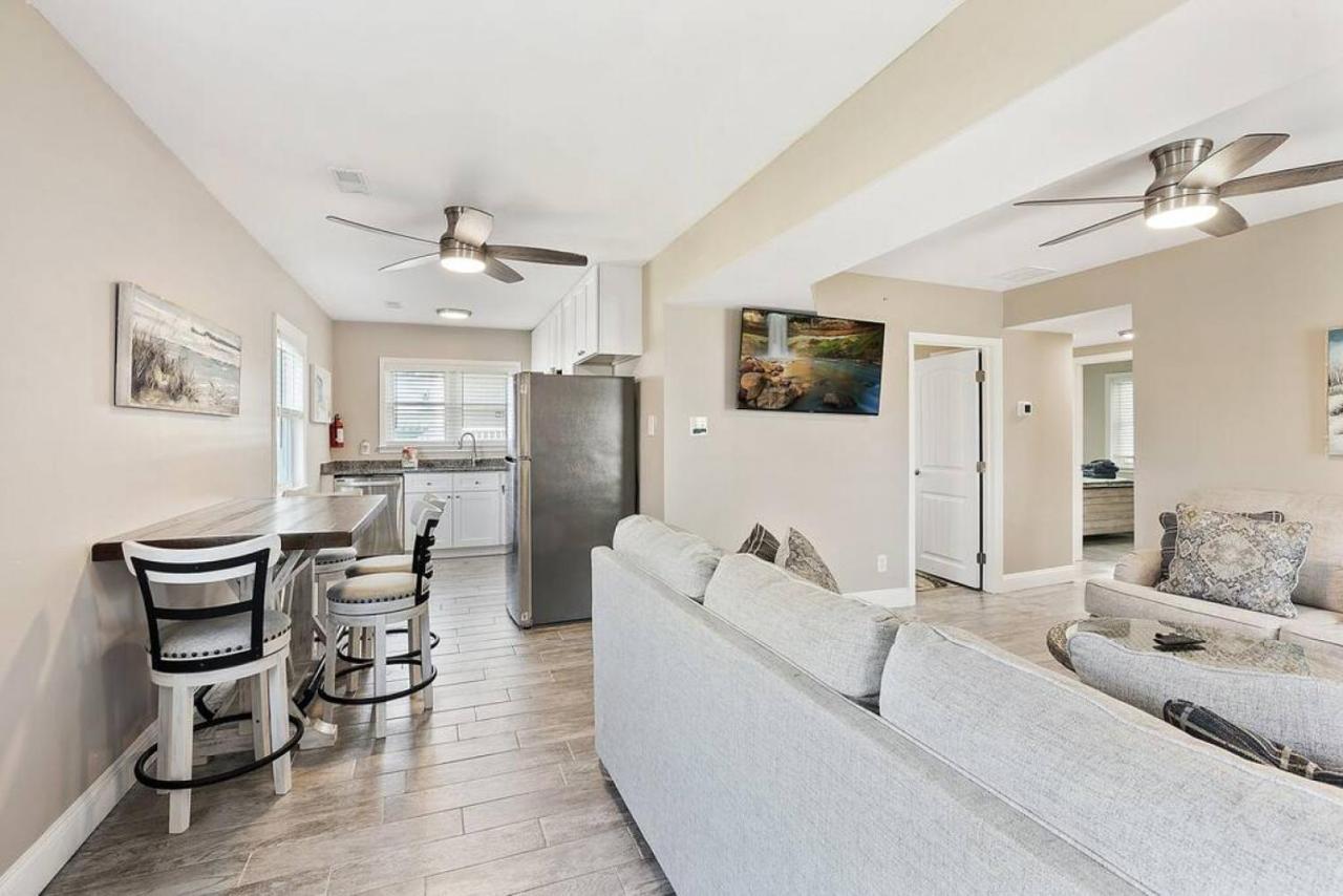 Spectacular 3 Bedroom Condo One Block To The Beach Brigantine Eksteriør billede