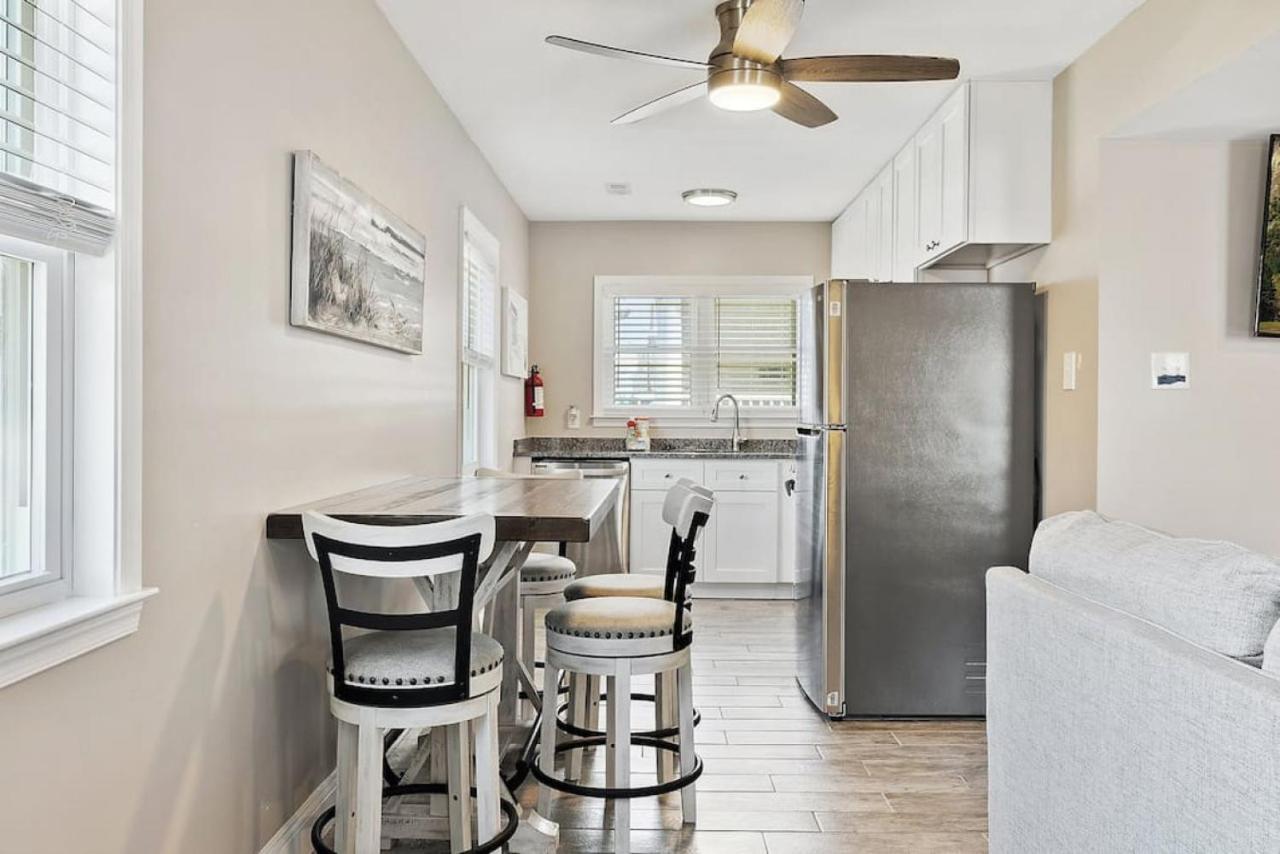 Spectacular 3 Bedroom Condo One Block To The Beach Brigantine Eksteriør billede